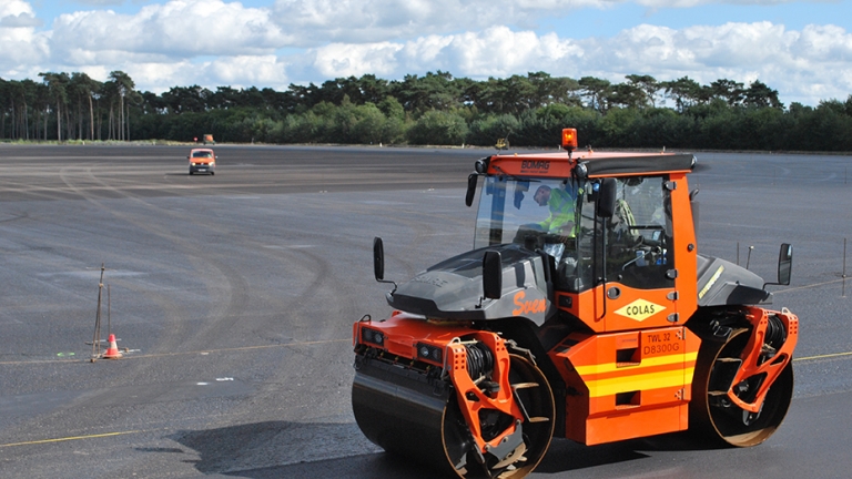 Piste d'essai Ford par Colas