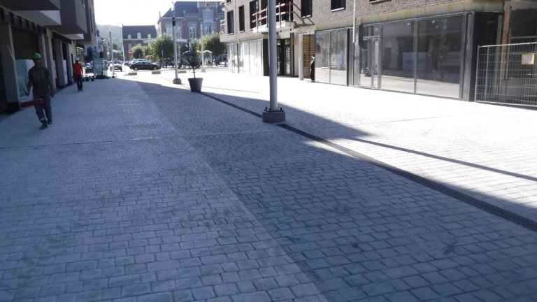 Quartier éco-responsable " Les Tilleuls " - Pose de pavés